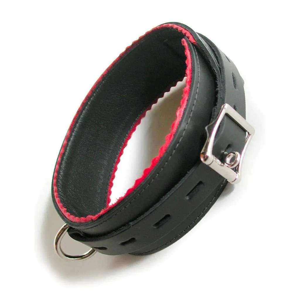 Leather Collar with Red Scalloped Edges