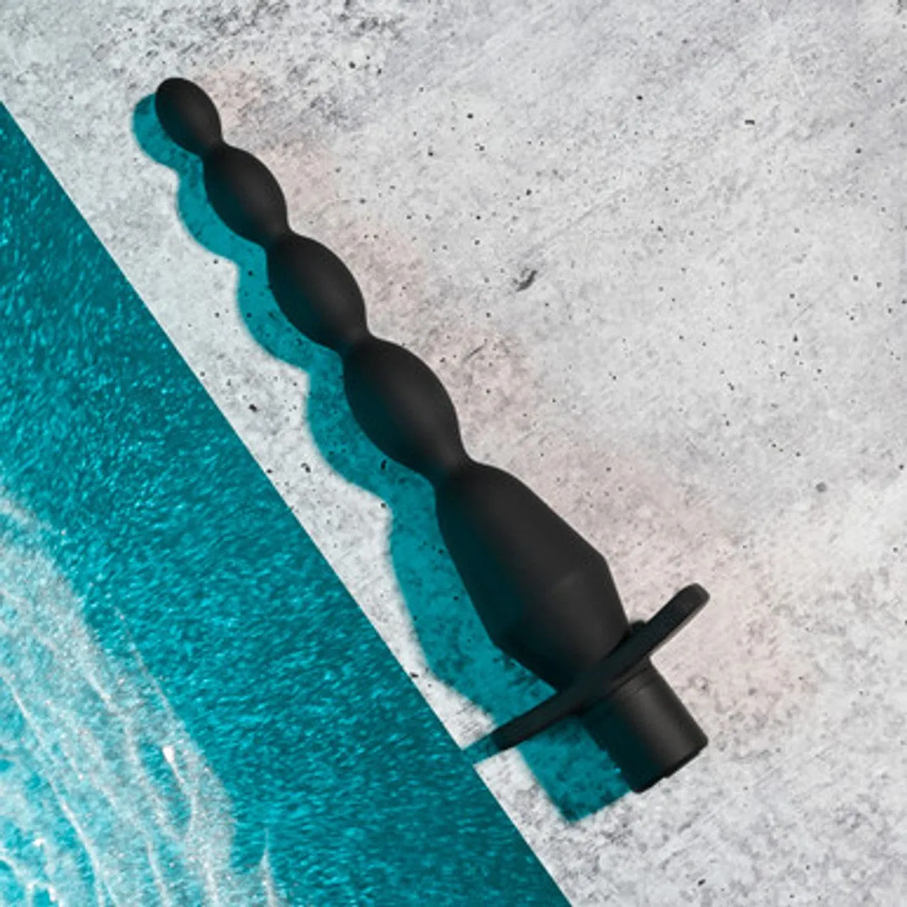 Selopa - Vibrating Butt Anal Beads (Black)
